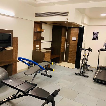Quality Inn Mint Пуна Экстерьер фото